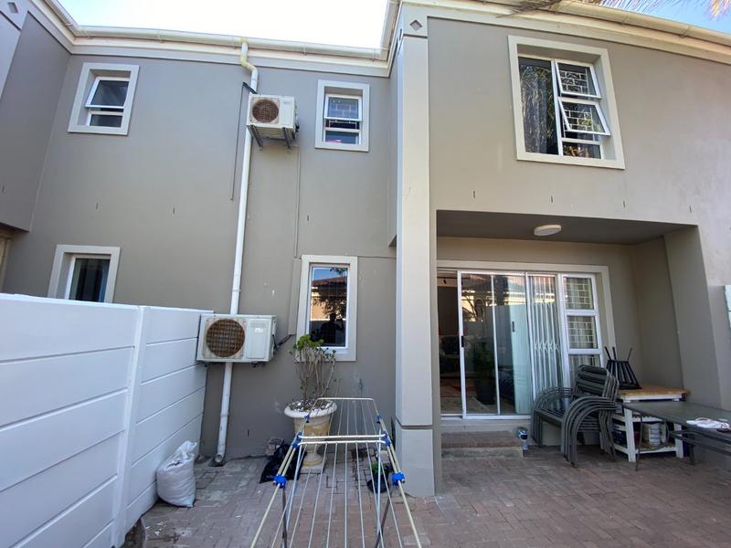 3 Bedroom Property for Sale in Parklands Western Cape